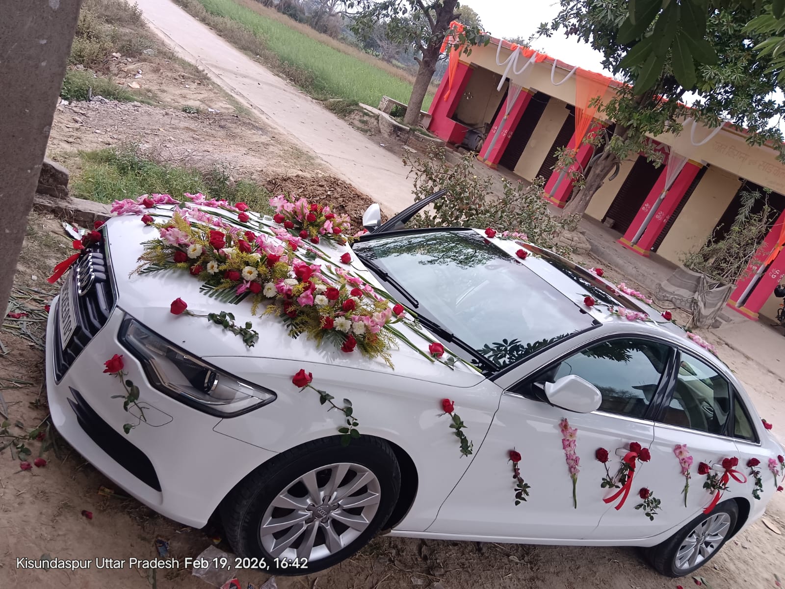 Premium car Decor for wedding